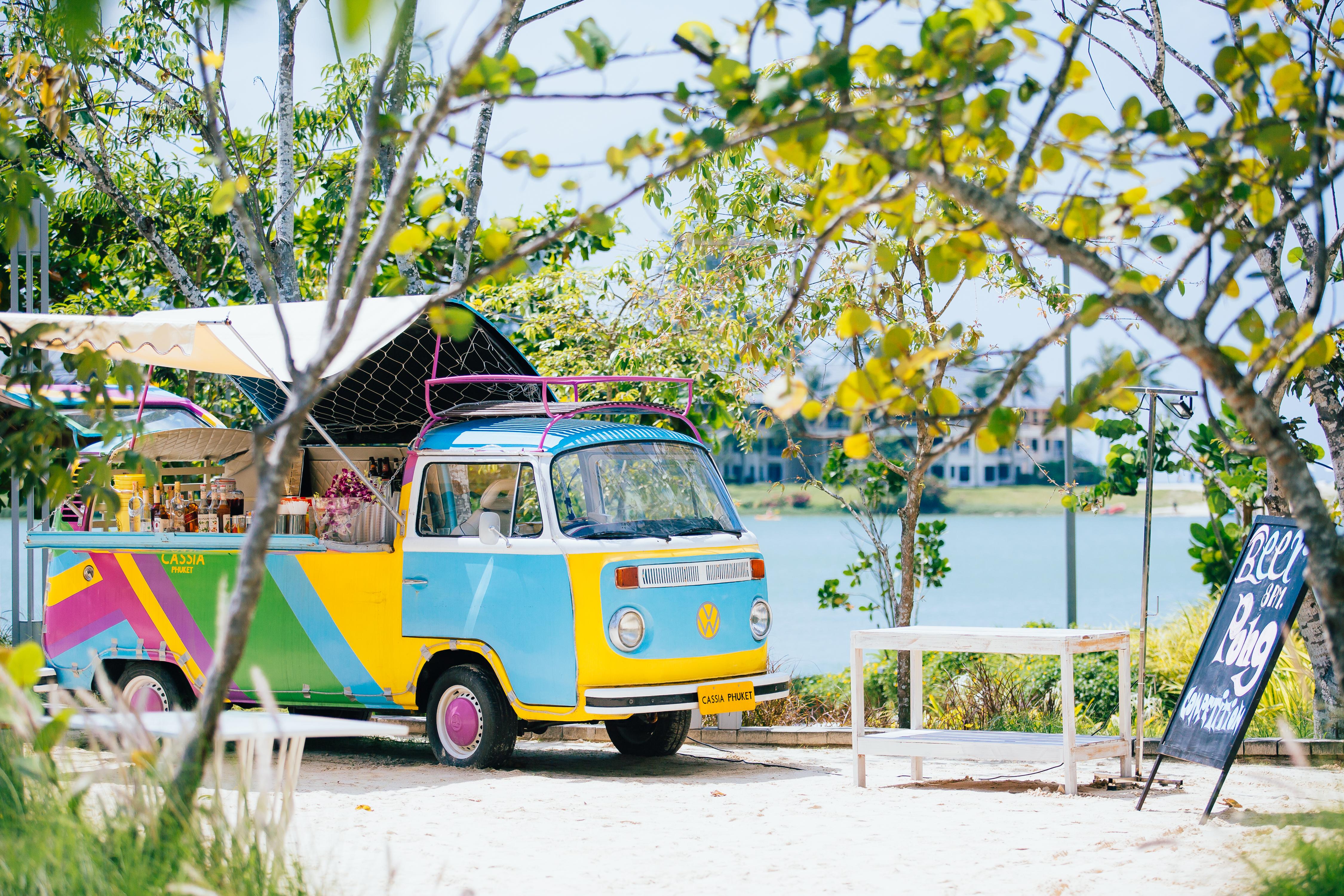 Cassia Phuket, Part Of Banyan Group Strand Bang Tao Exterior foto A food truck in Miami