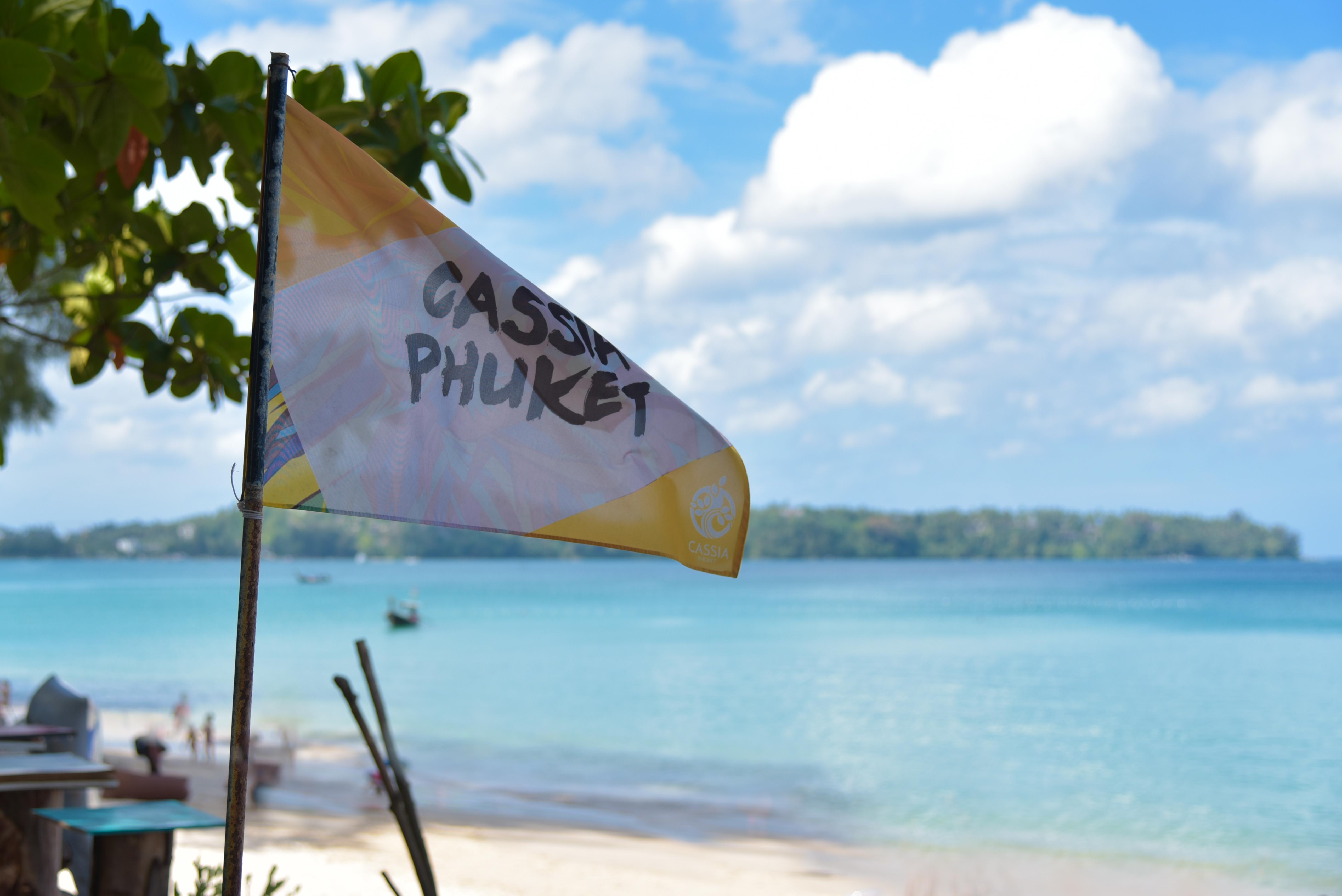 Cassia Phuket, Part Of Banyan Group Strand Bang Tao Exterior foto Flag of Cape Phlicot