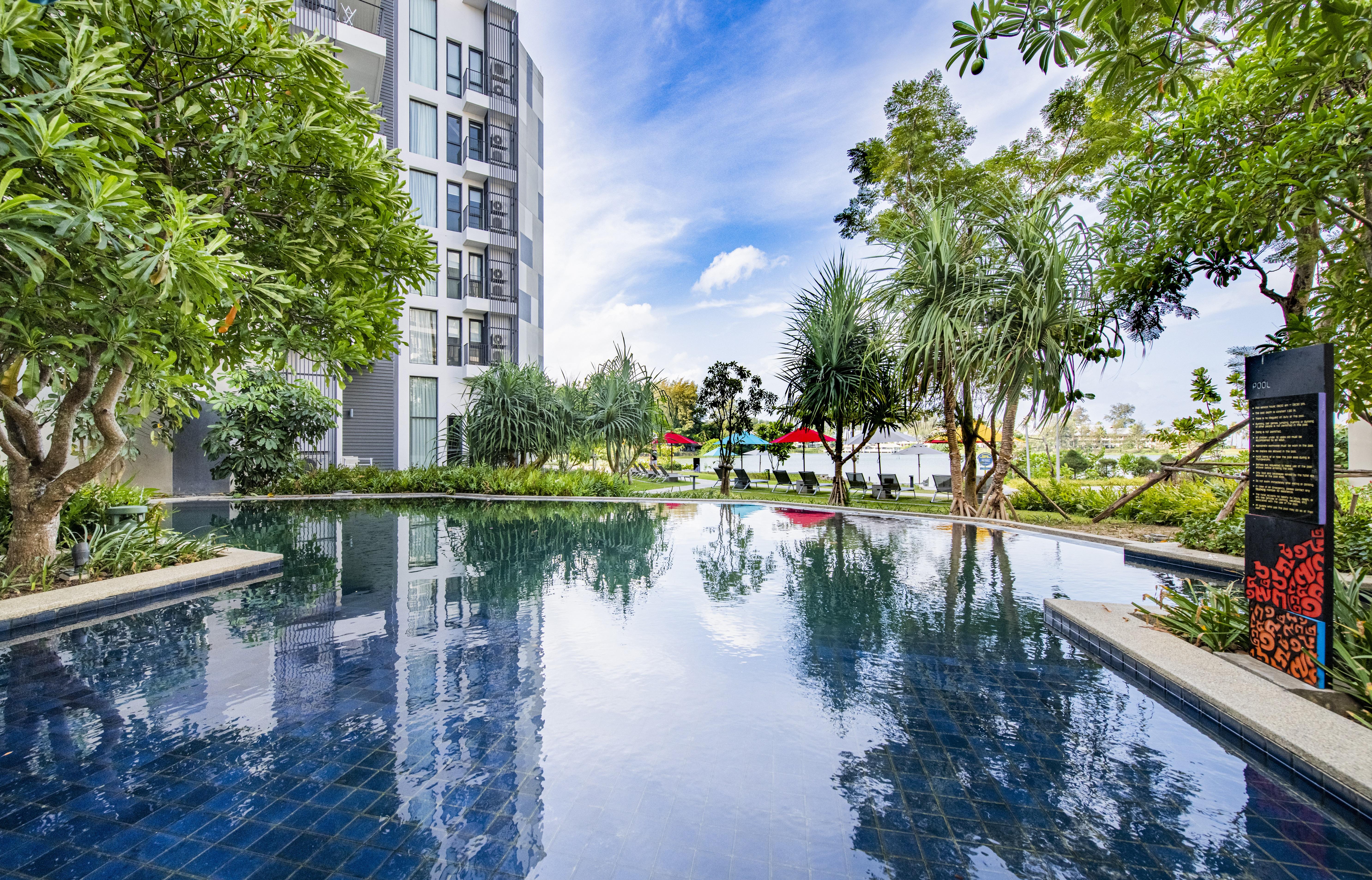 Cassia Phuket, Part Of Banyan Group Strand Bang Tao Exterior foto The pool at the resort