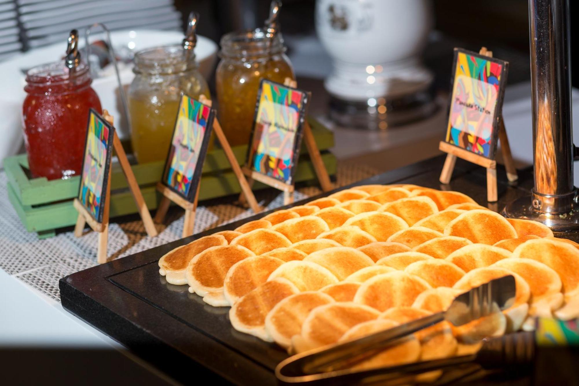 Cassia Phuket, Part Of Banyan Group Strand Bang Tao Exterior foto Hong Kong-style waffles